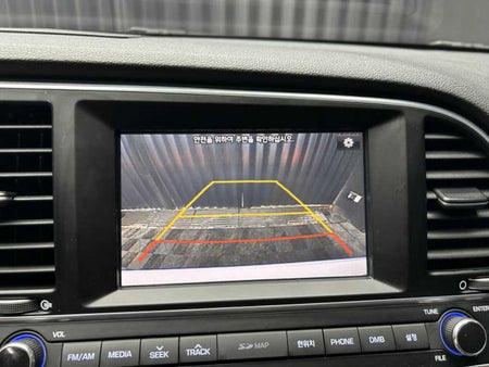 Hyundai Avante — photo 12