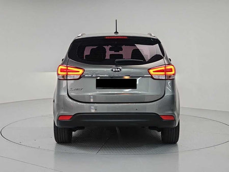 Kia Carens — photo 03