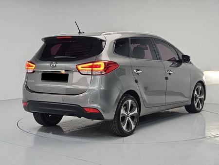 Kia Carens — photo 04