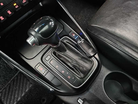 Kia Carens — photo 08