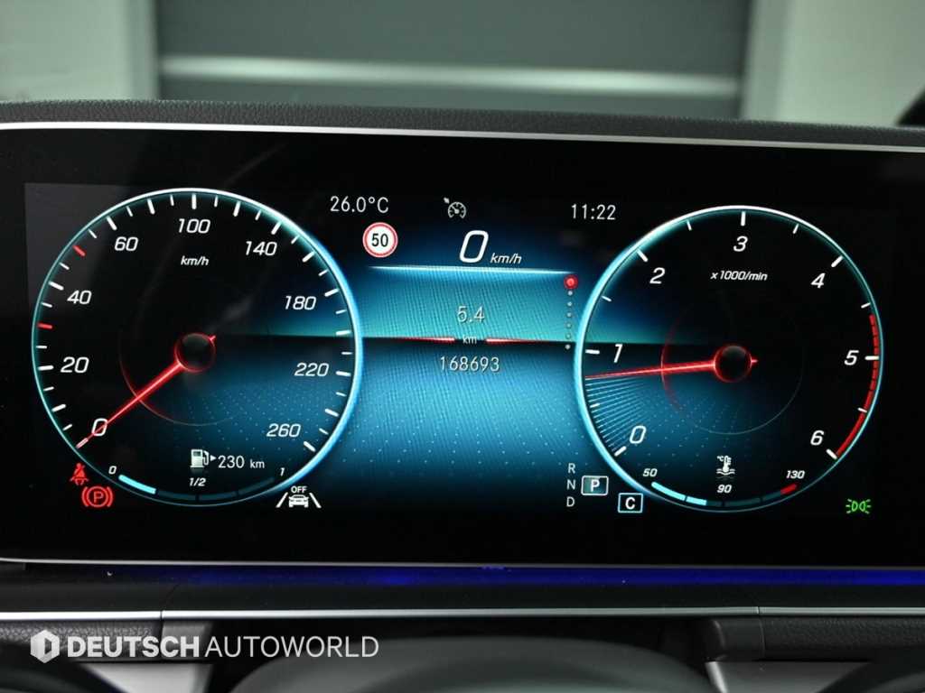 Mercedes-Benz GLE-Class — photo 05