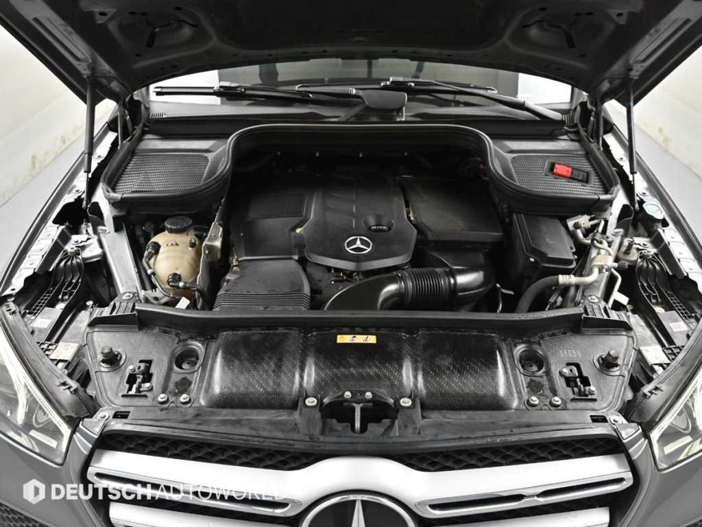 Mercedes-Benz GLE-Class — photo 07