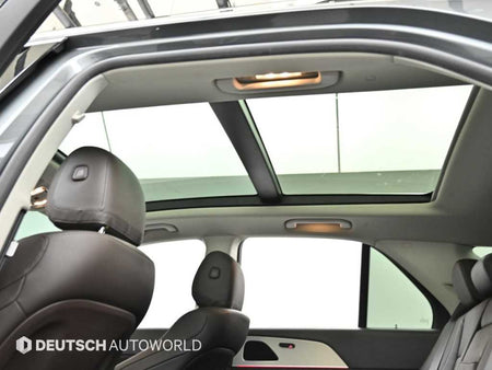Mercedes-Benz GLE-Class — photo 18