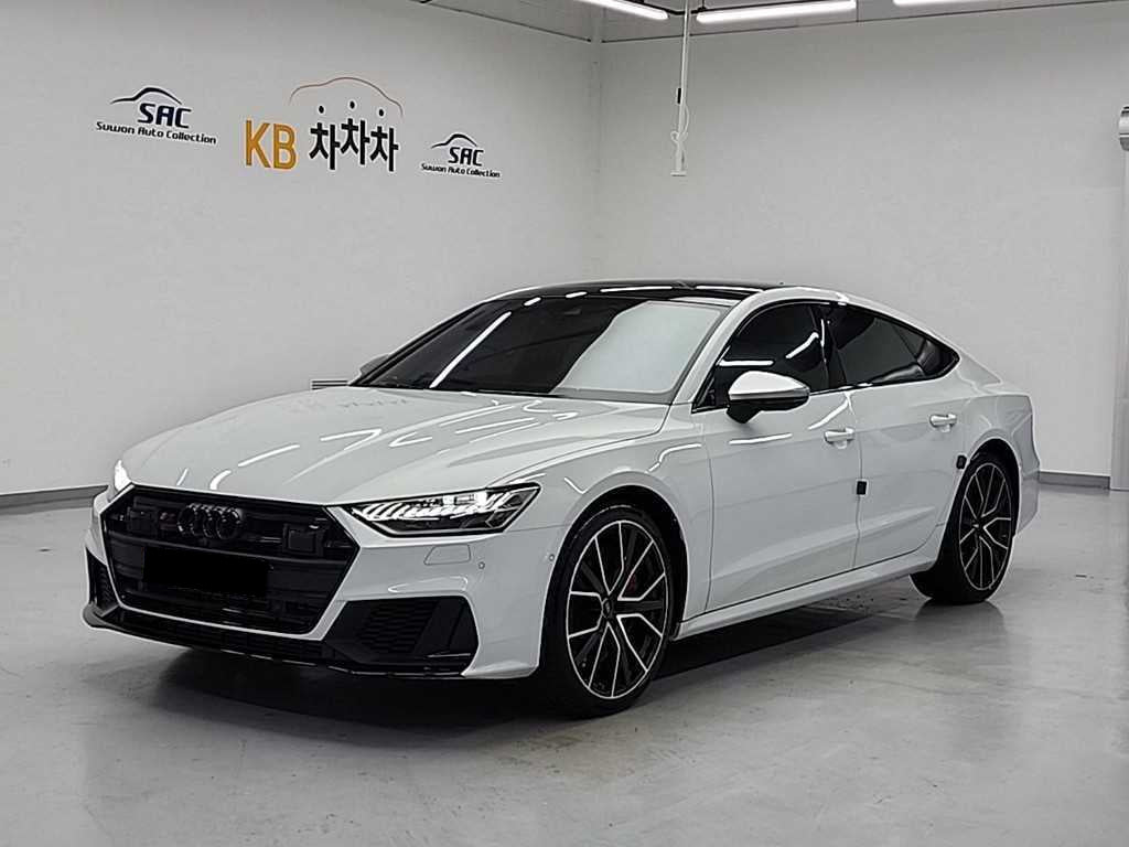 Audi S7 — photo 01