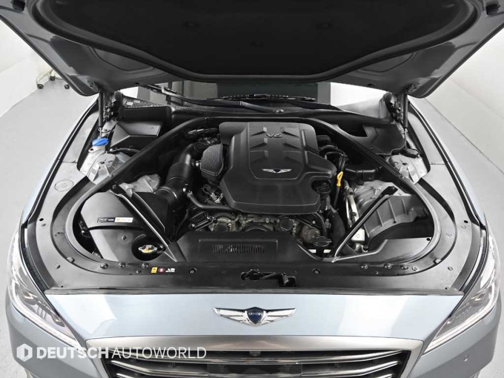 Genesis G80 — photo 06