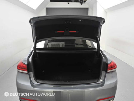 Genesis G80 — photo 19