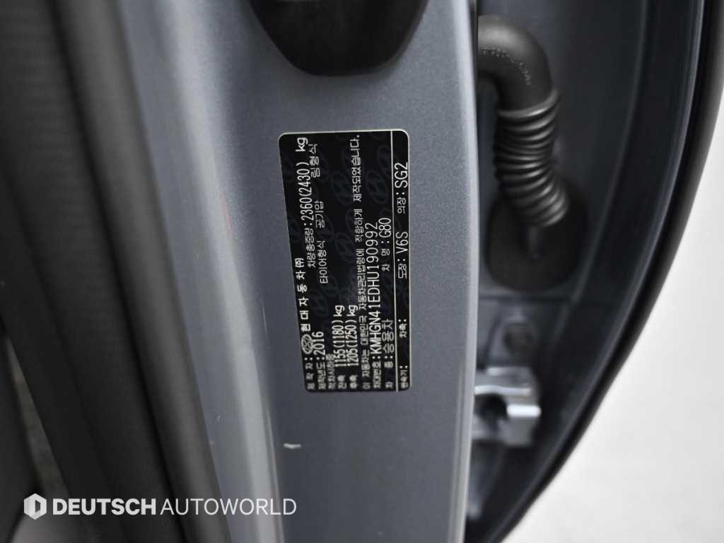 Genesis G80 — photo 20