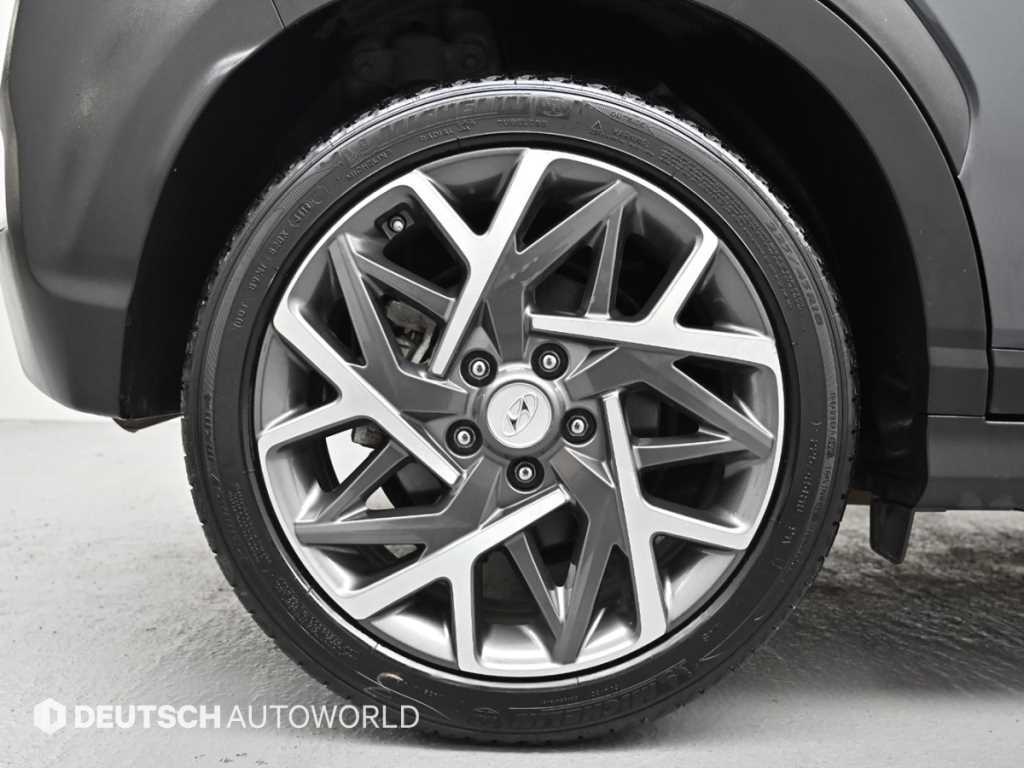 Hyundai Kona — photo 05