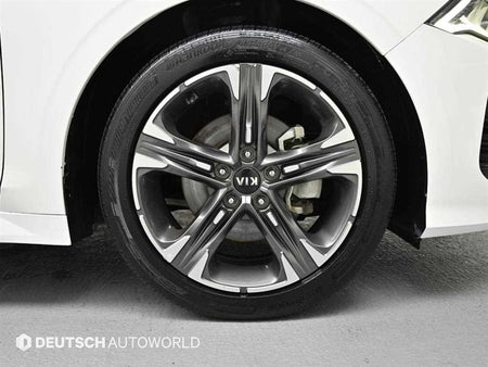 Kia K5 — photo 05