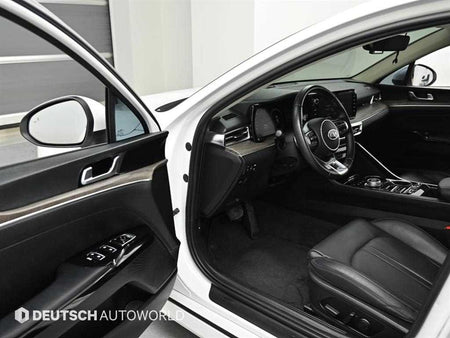 Kia K5 — photo 11