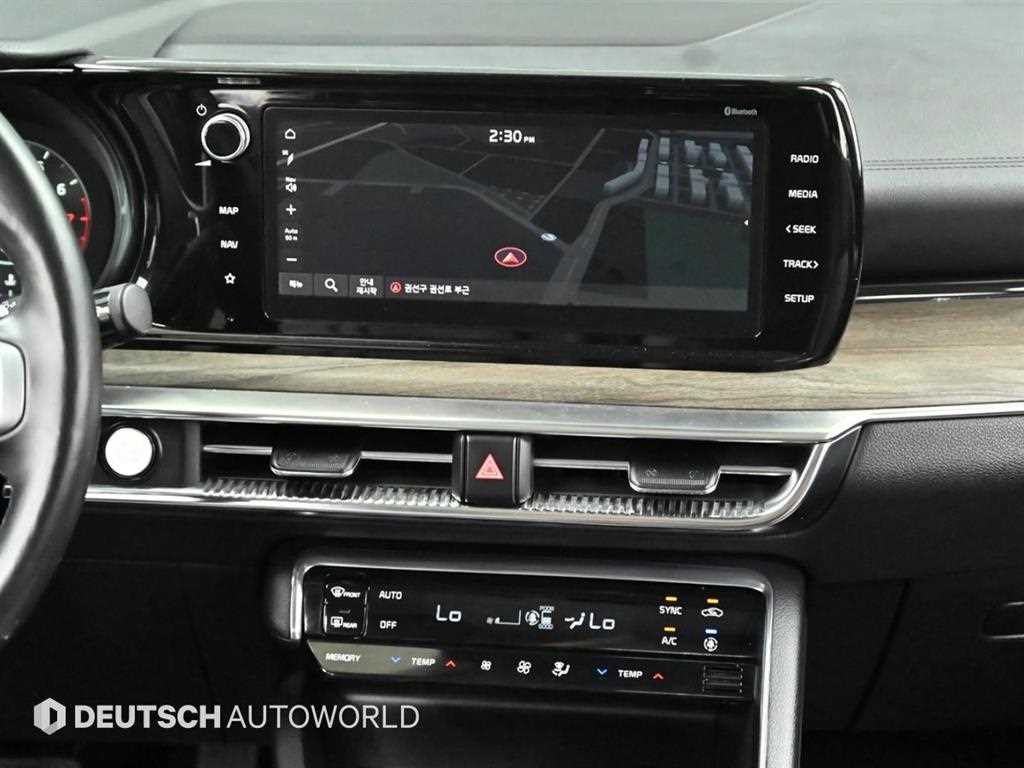 Kia K5 — photo 14
