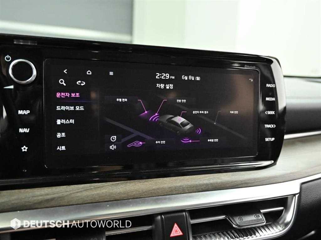 Kia K5 — photo 17