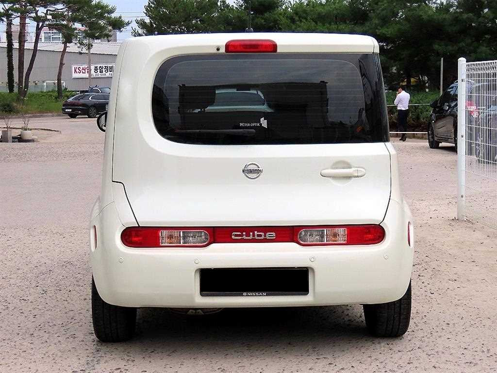 Nissan Cube — photo 04