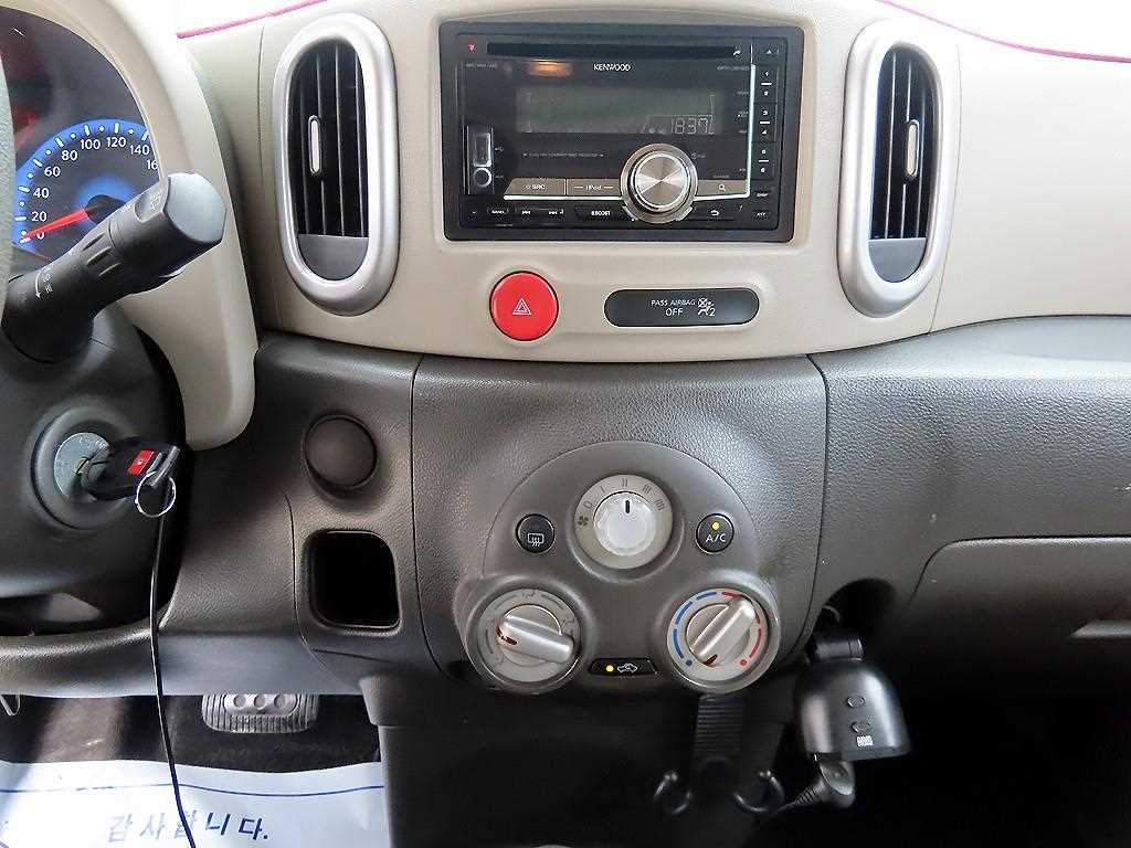 Nissan Cube — photo 13