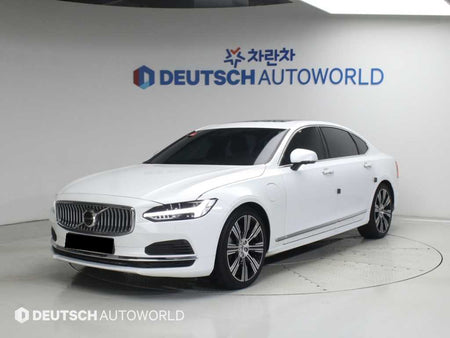 Volvo S90 — photo 01