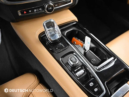 Volvo S90 — photo 09