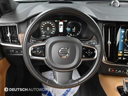 Volvo S90 — photo 13