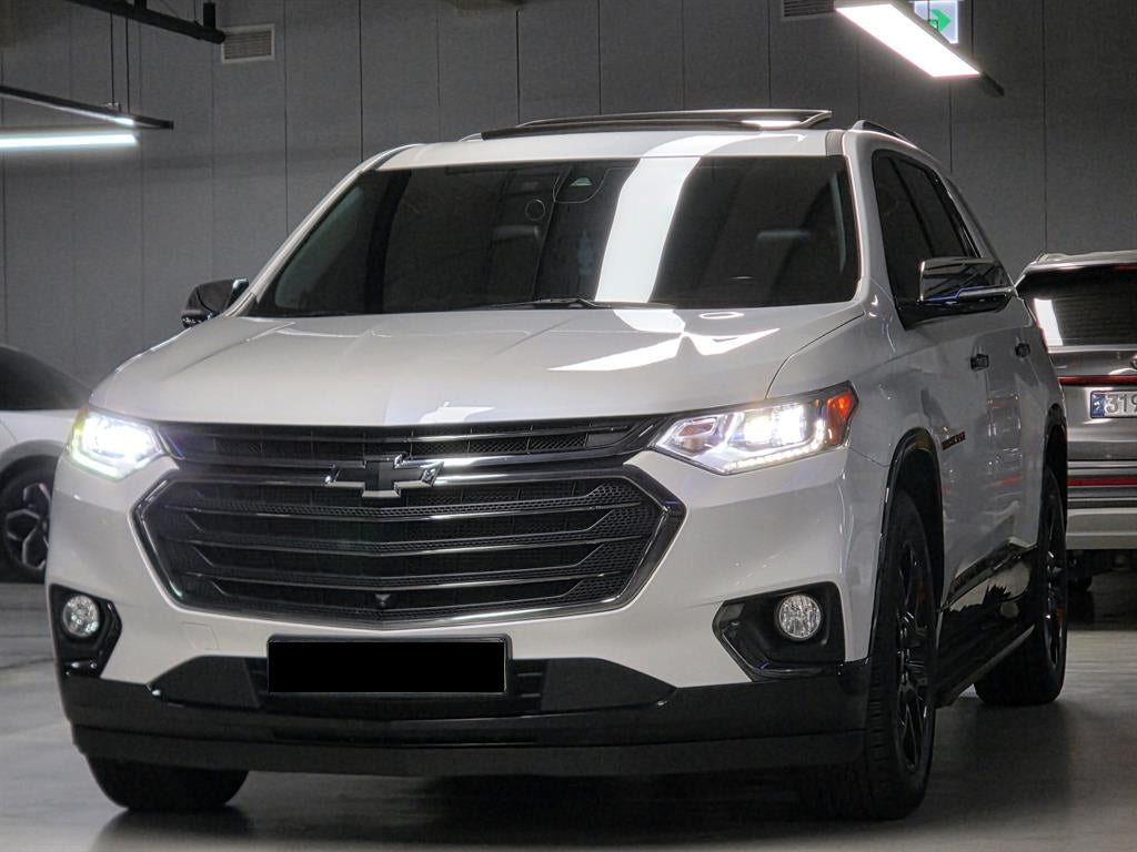 CHEVROLET Traverse — photo 01