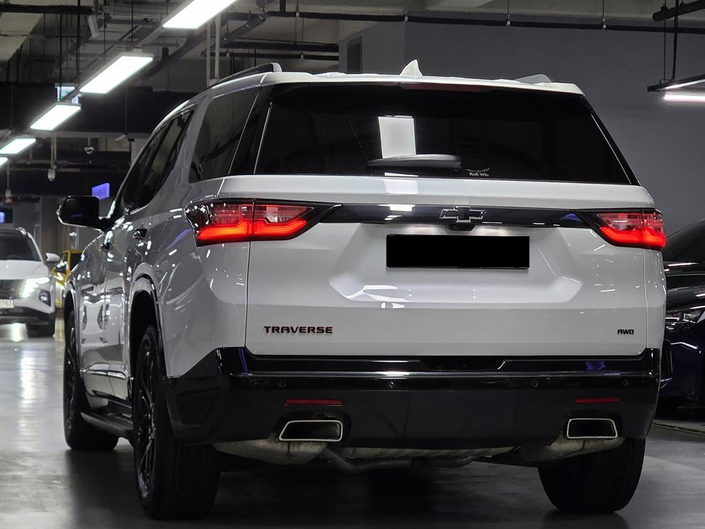 CHEVROLET Traverse — photo 04