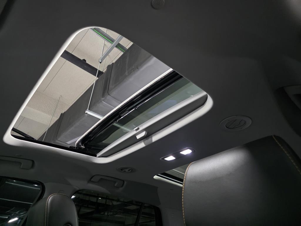 CHEVROLET Traverse — photo 13
