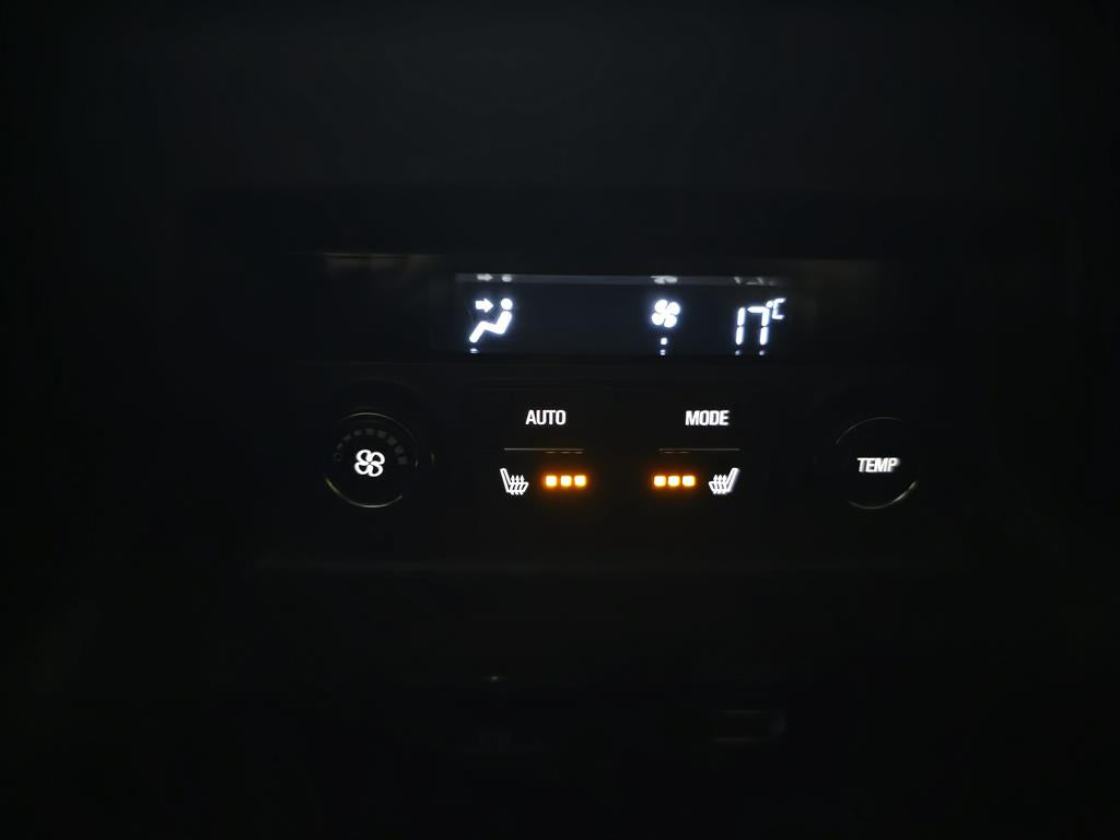 CHEVROLET Traverse — photo 17