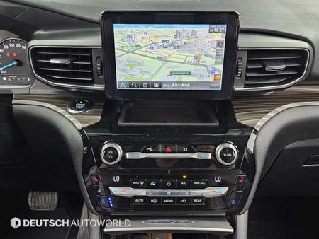 Ford Explorer — photo 14