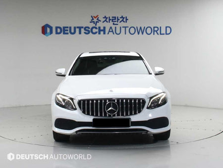 Mercedes-Benz E-Class — photo 03