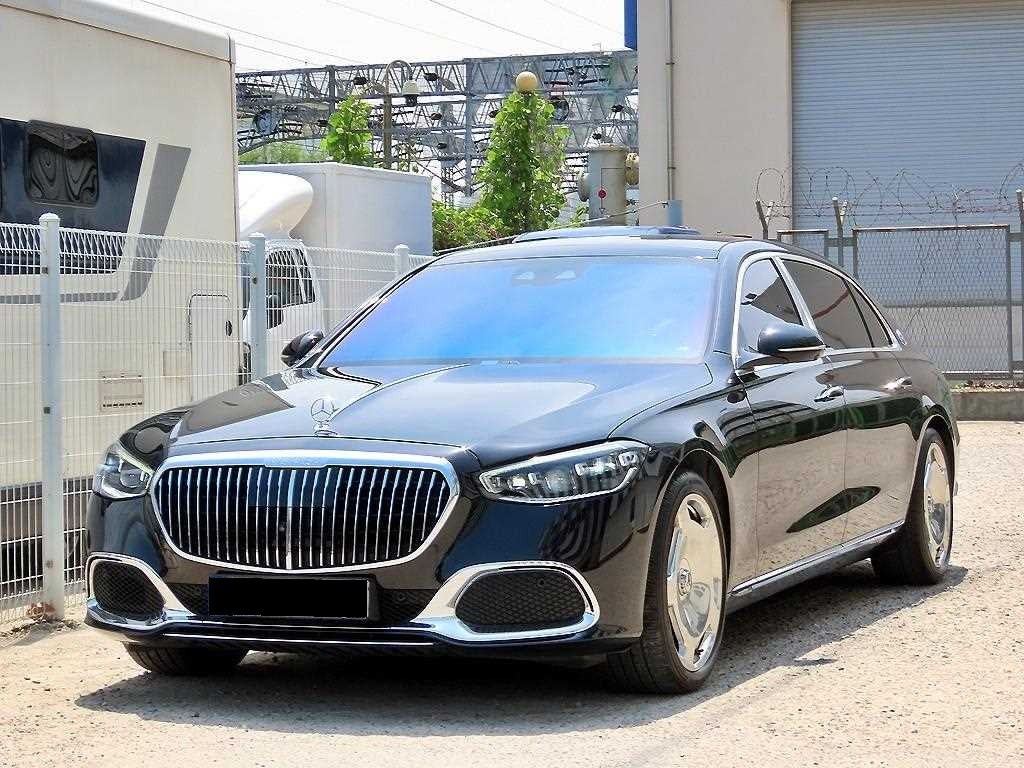 Mercedes-Benz S-Class — photo 02