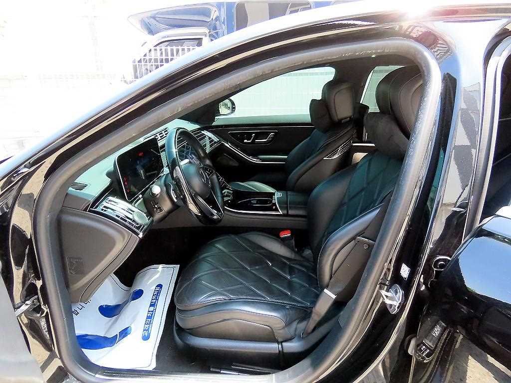 Mercedes-Benz S-Class — photo 05