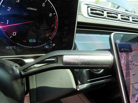 Mercedes-Benz S-Class — photo 11
