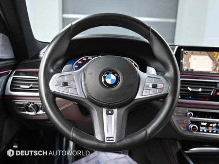 BMW 7-Series — photo 13