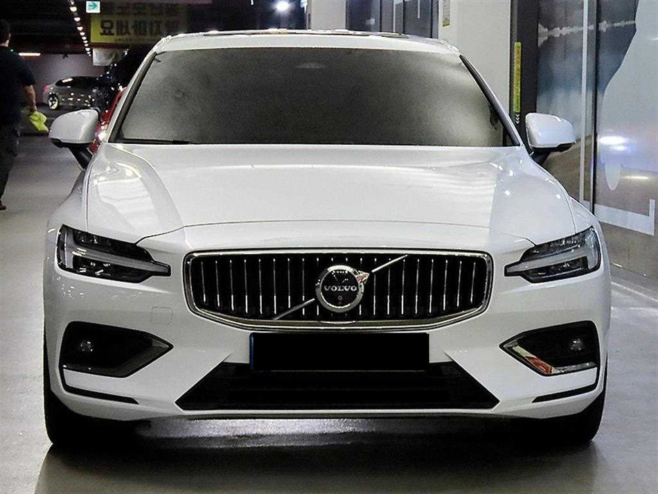 Volvo S60 — photo 02