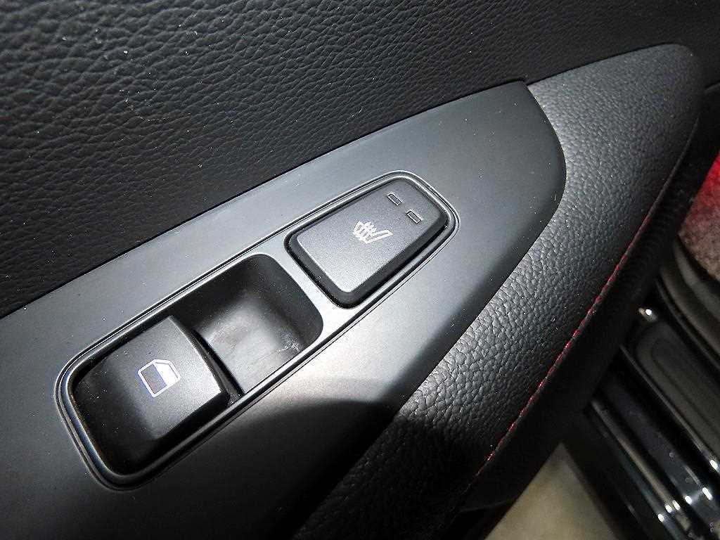 Kia K3 — photo 15