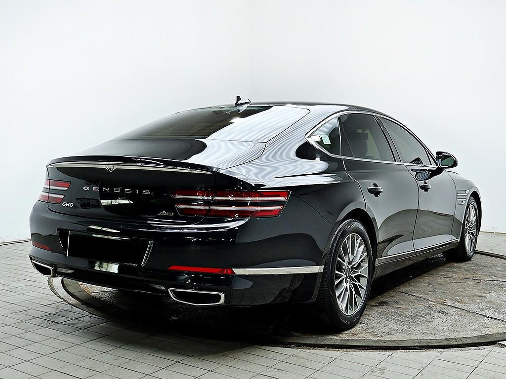 Genesis G80 — photo 04