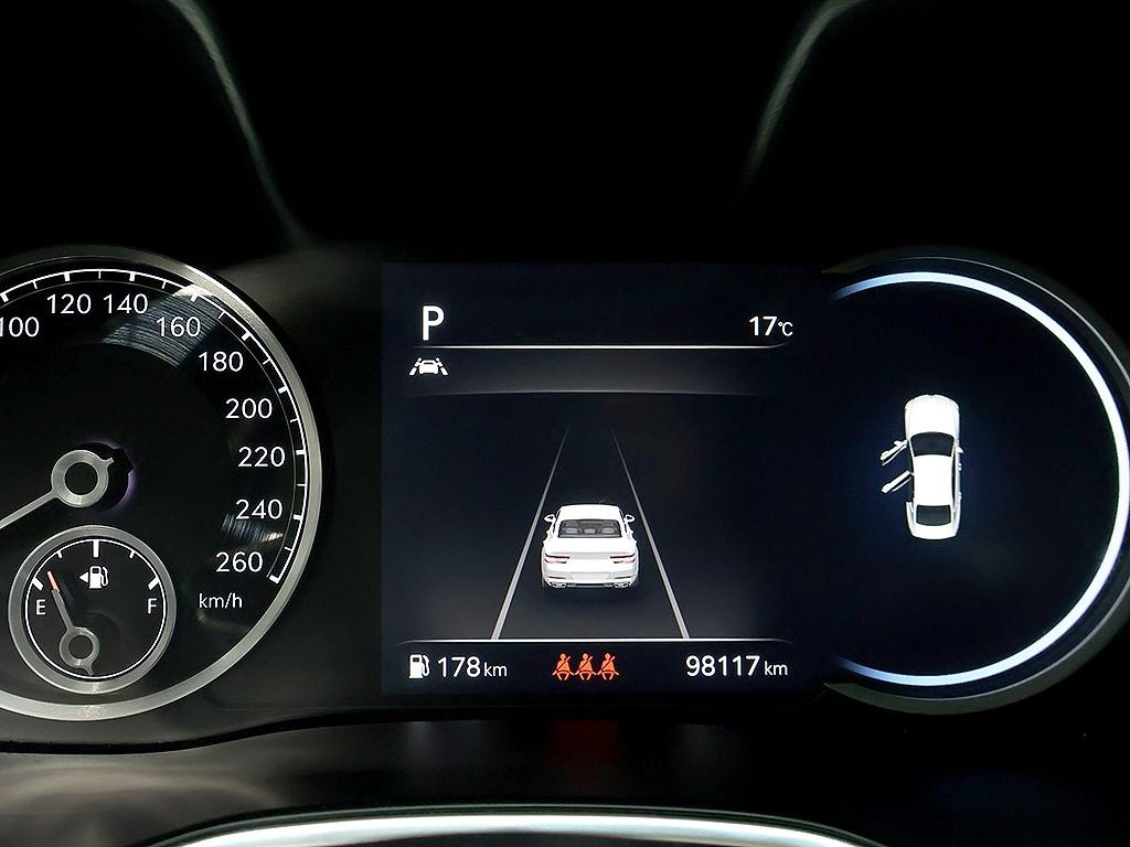 Genesis G80 — photo 06