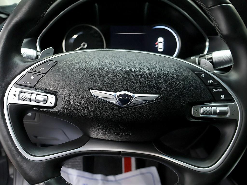 Genesis G80 — photo 15