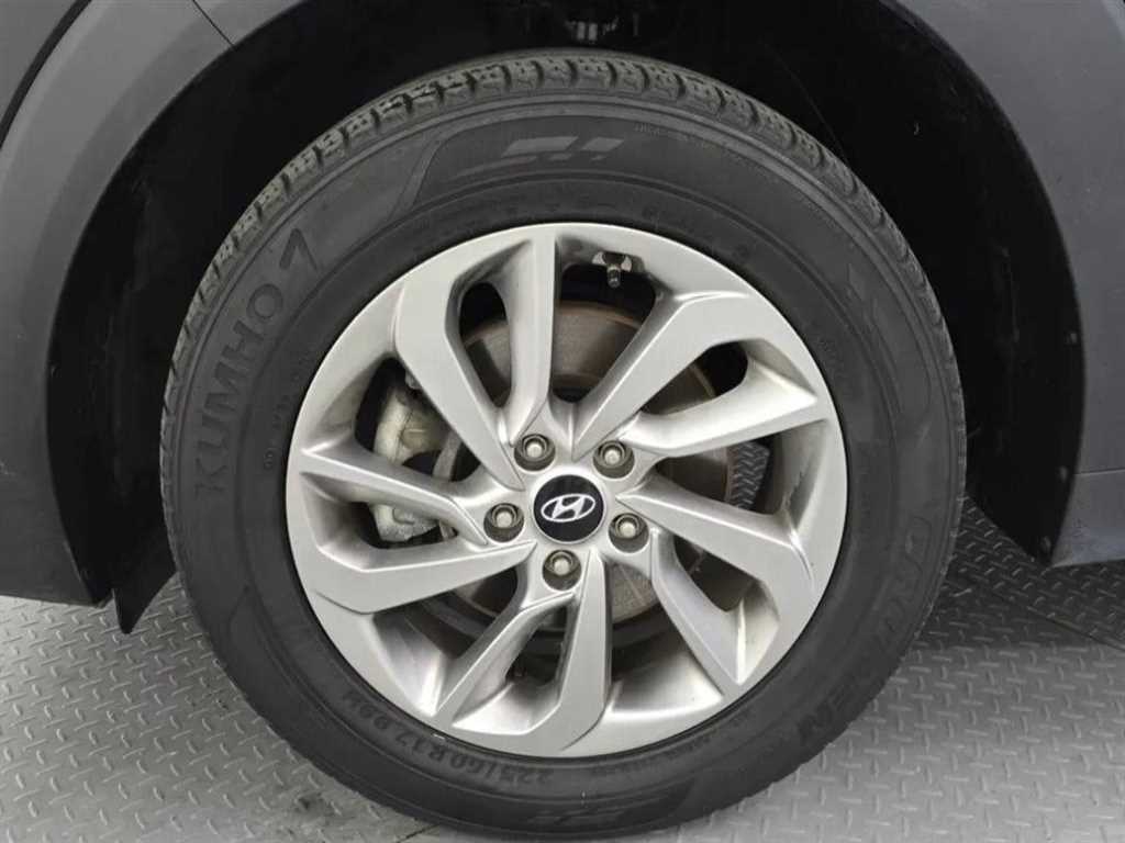 Hyundai Tucson — photo 05