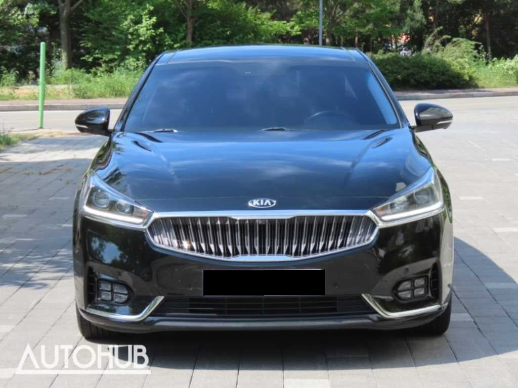 Kia K7 — photo 01