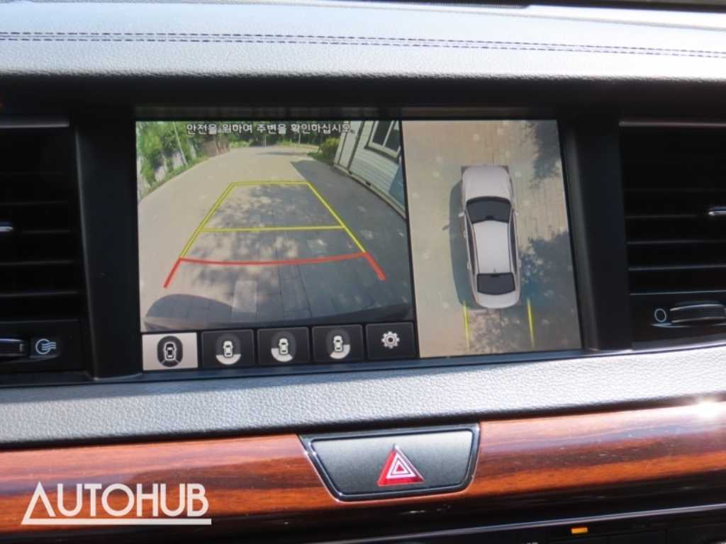 Kia K7 — photo 10