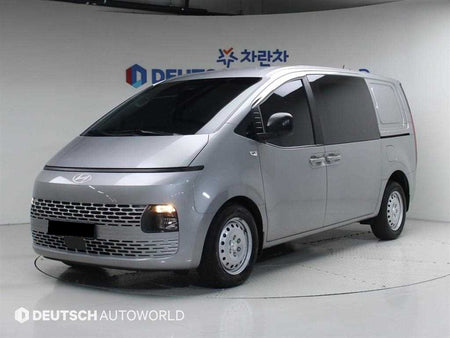 Hyundai Staria — photo 01
