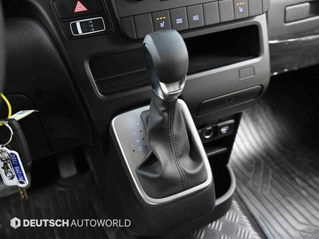 Hyundai Staria — photo 09