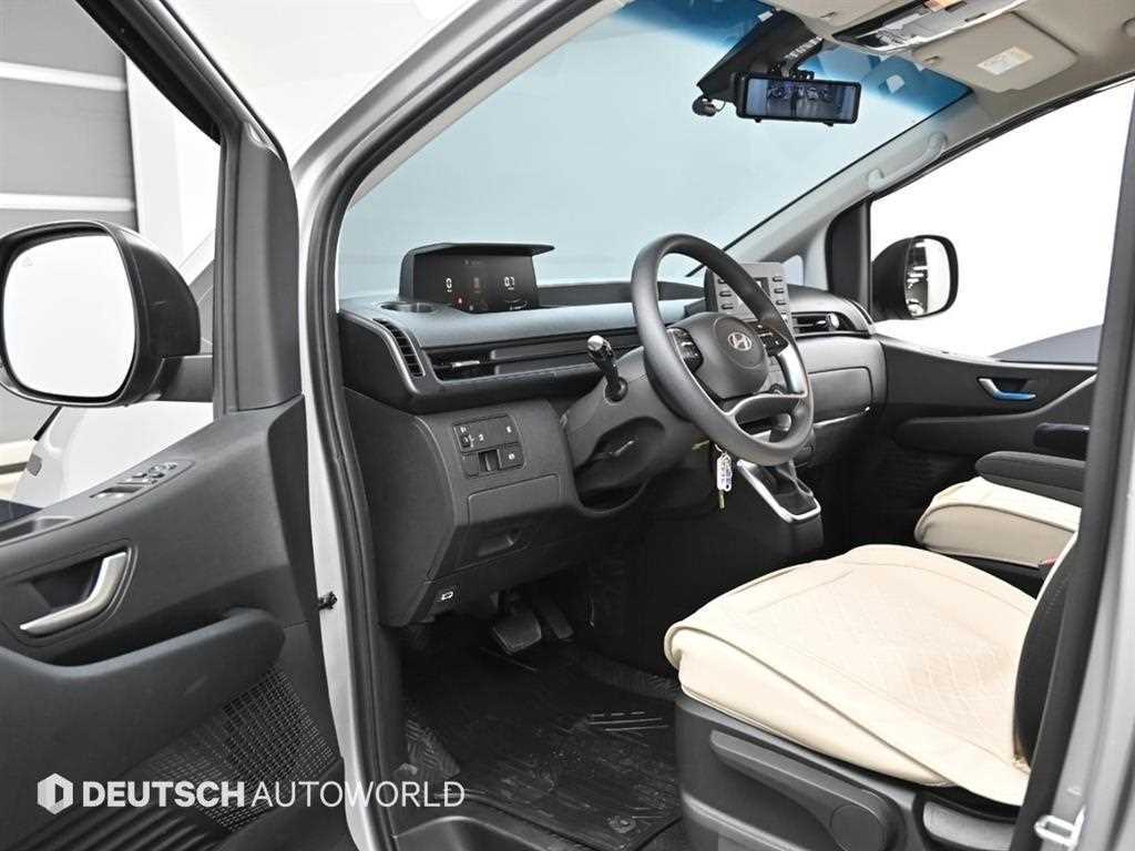 Hyundai Staria — photo 11