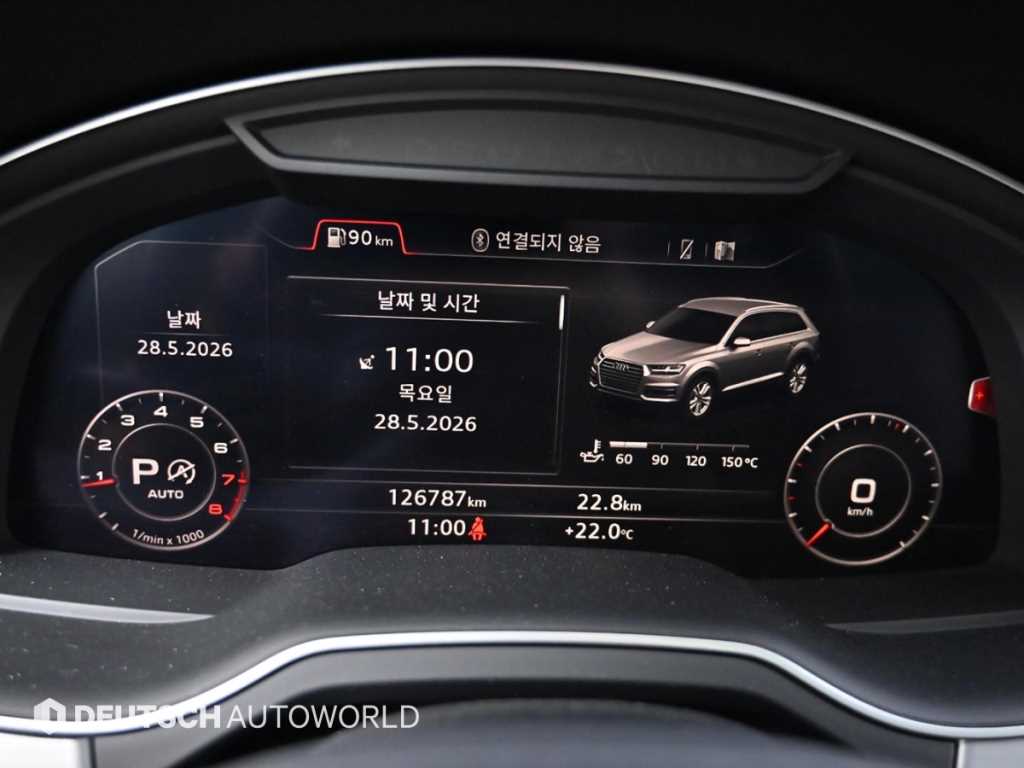 Audi Q7 — photo 05