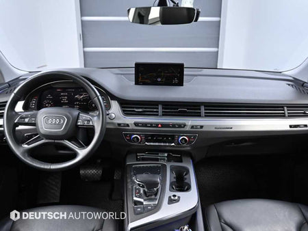 Audi Q7 — photo 08