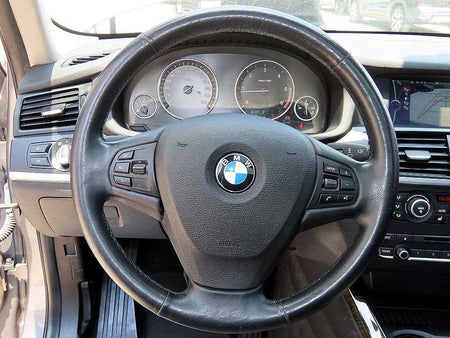 BMW X3 — photo 08