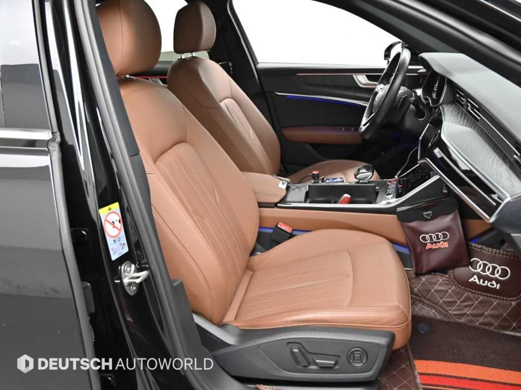 Audi A6 — photo 10