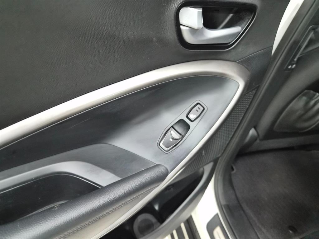 Hyundai Maxcruz — photo 07