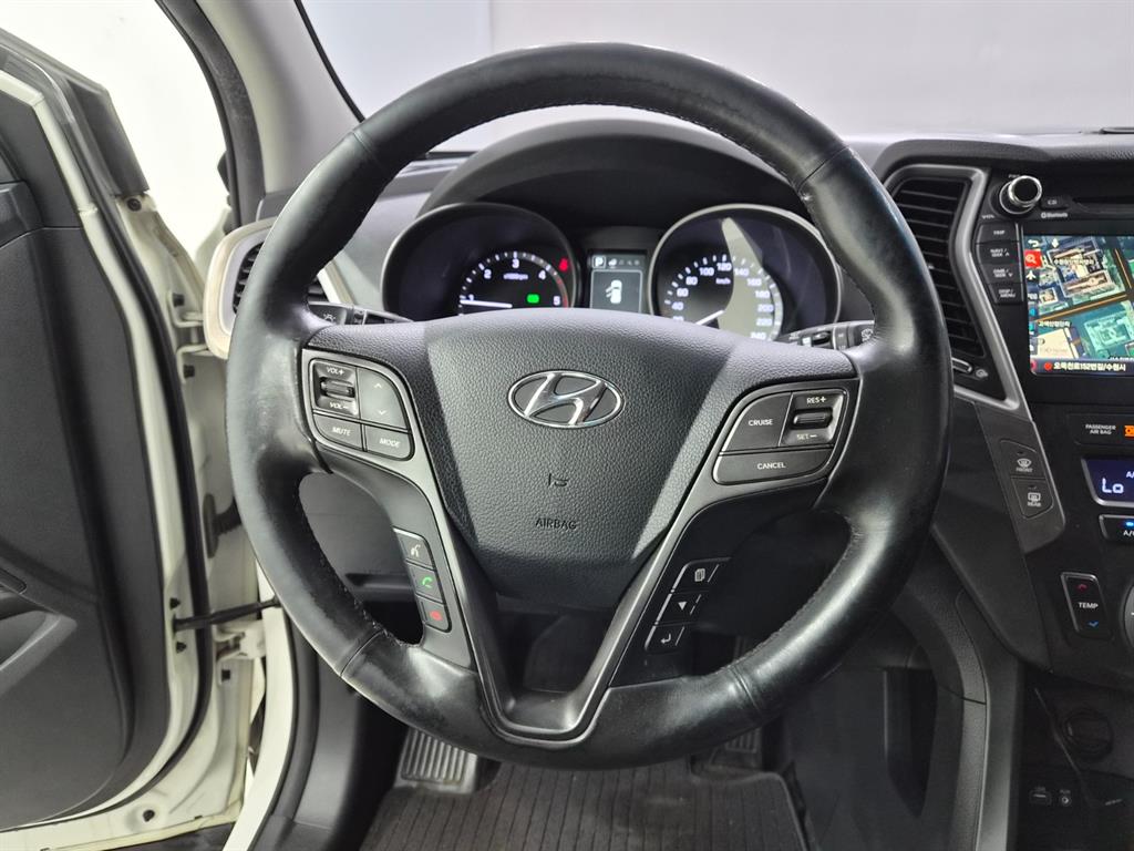 Hyundai Maxcruz — photo 10