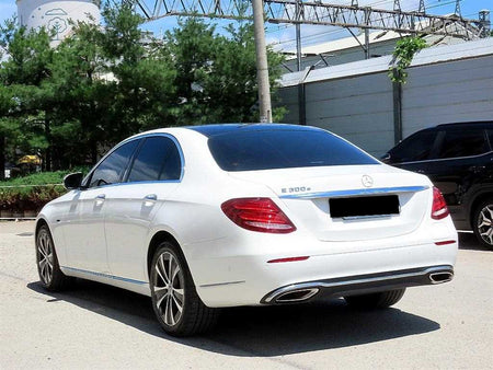 Mercedes-Benz E-Class — photo 03