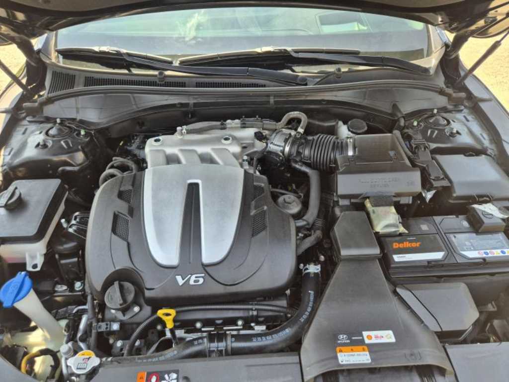 Hyundai Grandeur — photo 07